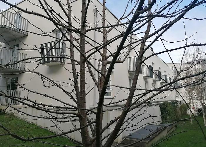 Terres De France - Appart' Quimper Bretagne